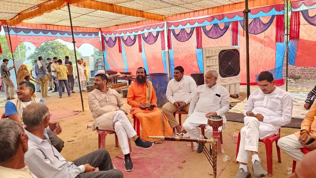 नाम- राजेश चौधरी 
पद- विधायक(भाजपा), <