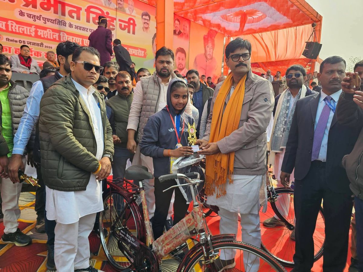 नाम- अभय सिंह
पद- विधायक (समाजवादी पार्टी),
गोसाईगंज,
फैज़ाबाद
नवप्रर्वतक कोड- 71187790 