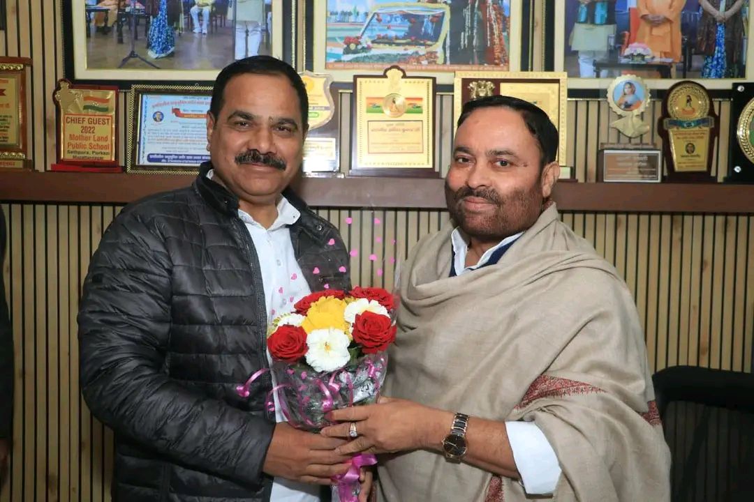 नाम-
अनिल कुमार 
पद-
विधायक (राष्ट्रीय लोक दल ), पुरकाजी (मुजफ्फरनगर), उत्तरप्रदेश</