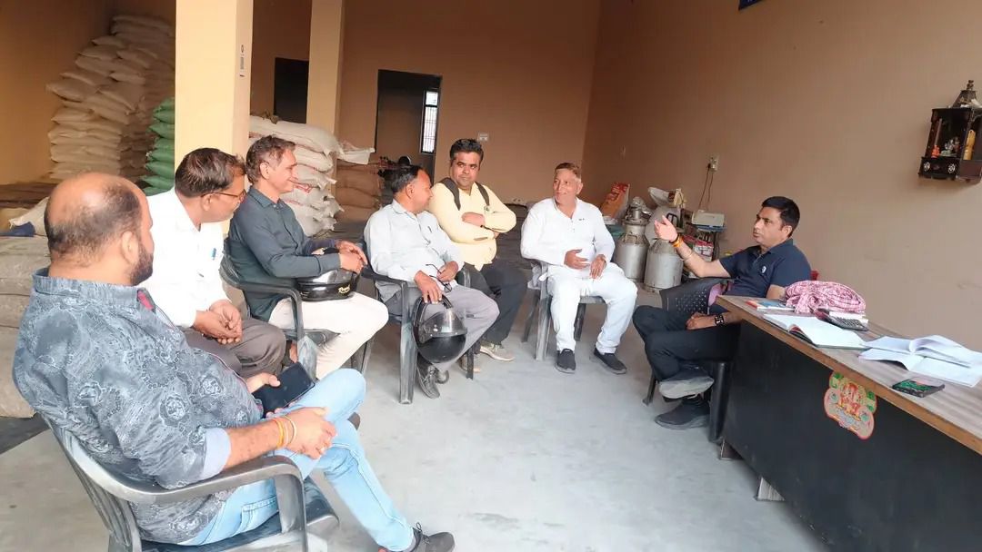 नाम- प्रदीप कुमार चौधरीपद- विधायक(भाजपा