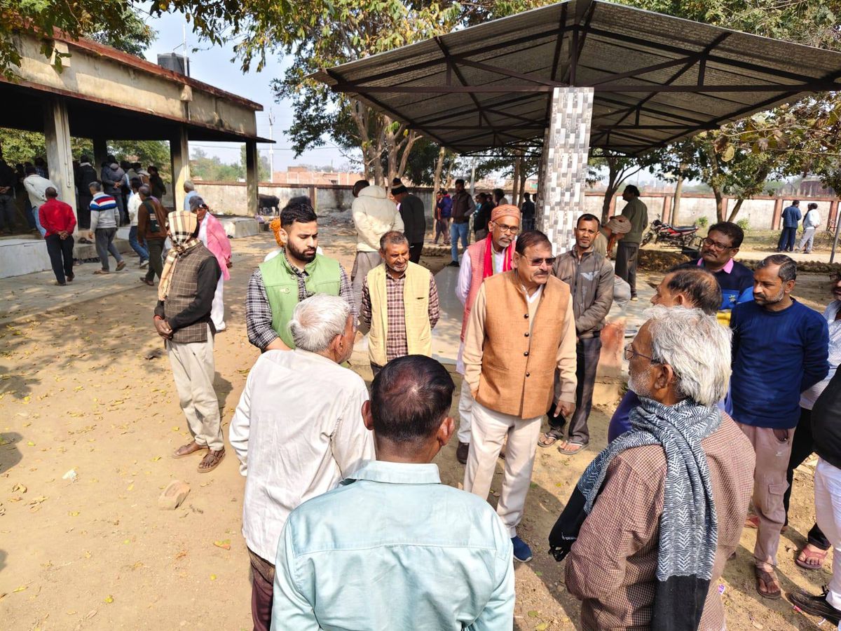 नाम-
विशम्भर सिंह

पद-
विधायक (सपा),बबेरू 