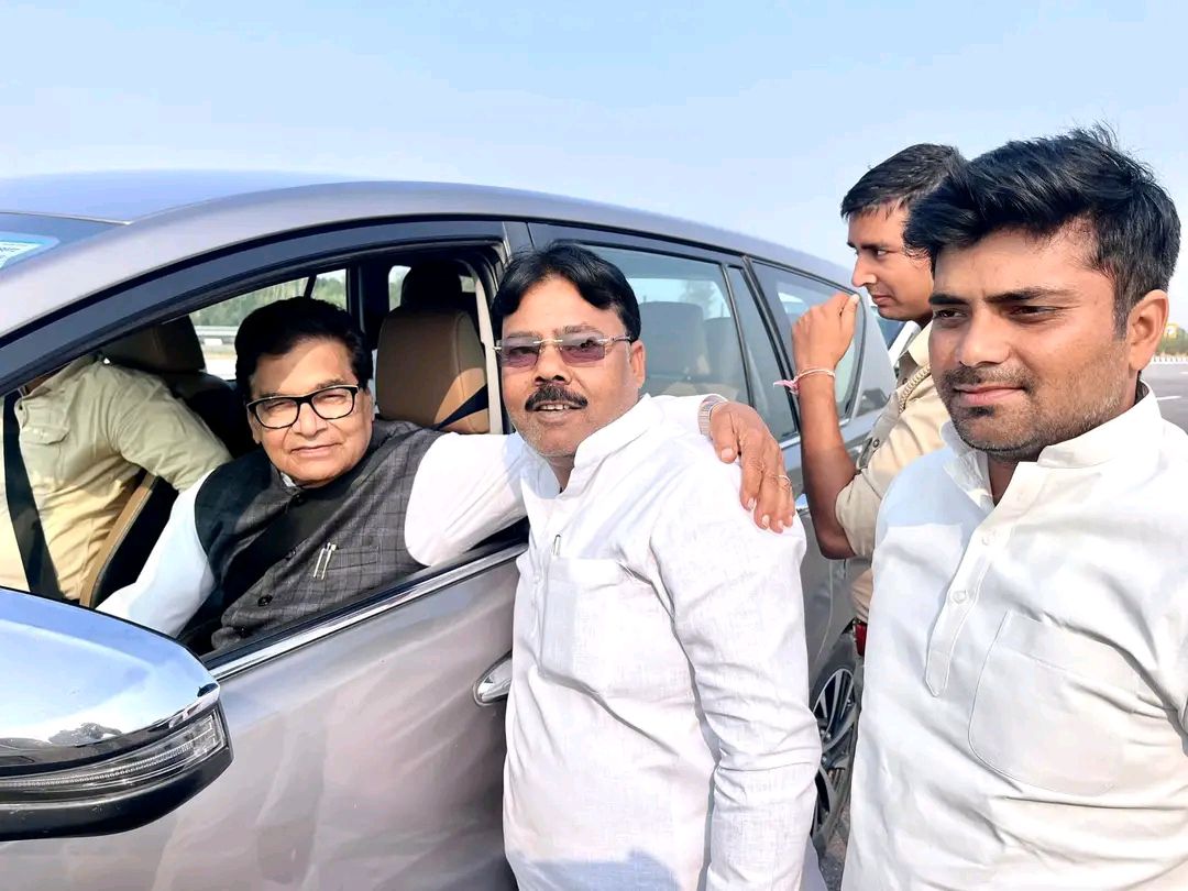 नाम
: राघवेंद्र कुमार सिंहपद
: विधायक (