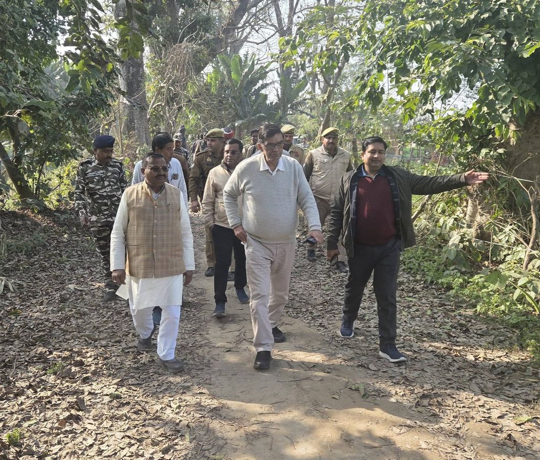 नाम-
बाबूराम पासवान
पद-
विधायक(बीजेपी), प