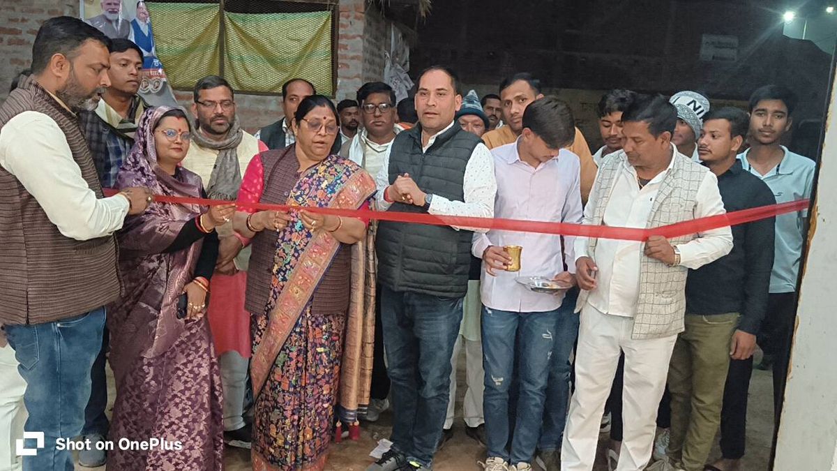 नाम
: कृष्णा पासवान
पद : विधायक (भाजपा), <