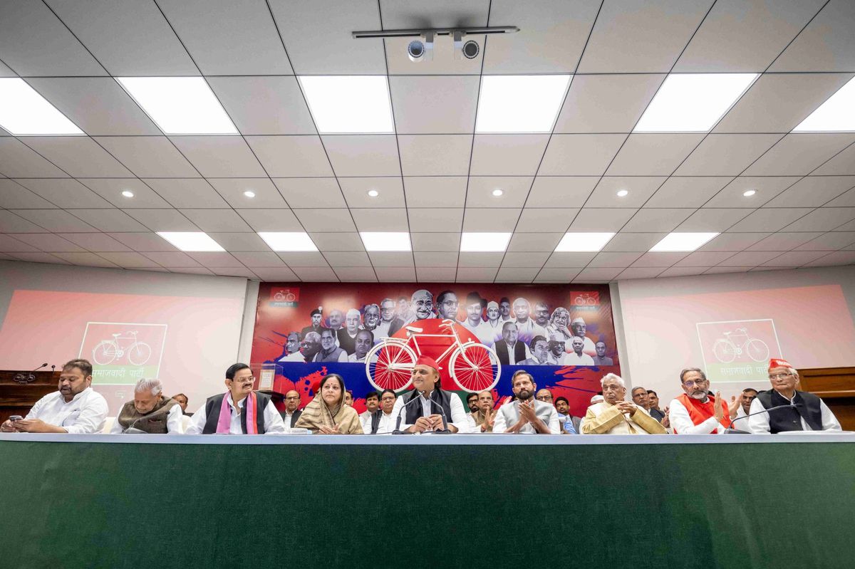 नाम- राम अवतार सिंह
पद- विधायक (<