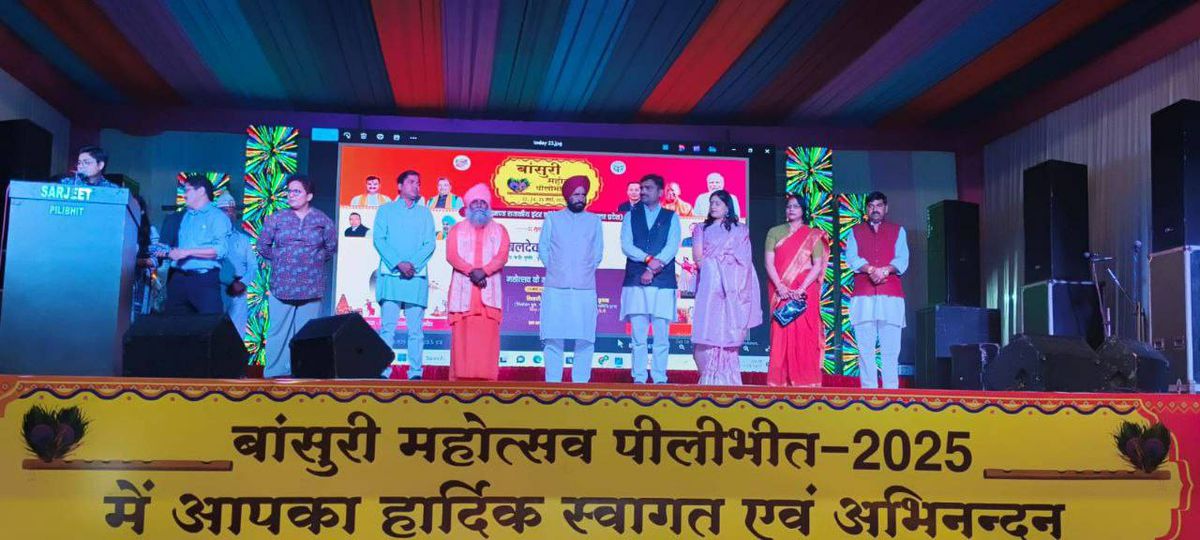नाम – जयद्रथ उर्फ़ प्रव्क्तानंद
पद – विधायक (<