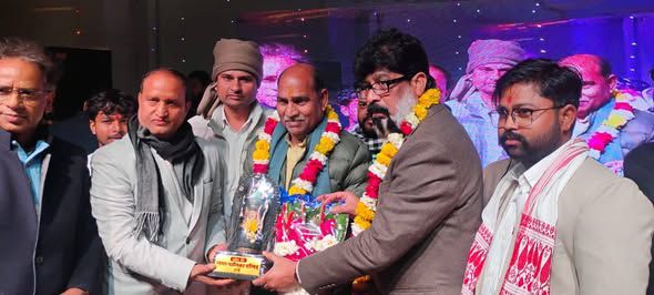 नाम-
गौरी
शंकर वर्मापद-
विधायक(भ