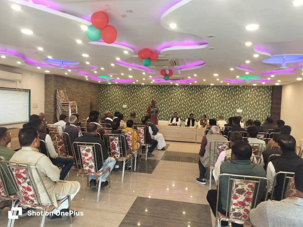 नाम- देवेंद्र प्रताप सिंह पद- विधायक (समाजवादी पार्टी),सरेनी (रायबरेली),उत्तर प्रदेशनवप्रर्वतक कोड-