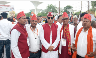 प्रधानमंत्री मोदी जी के समर्थन में रायपुर में आयोजित जनसभा में शामिल हुई निषाद पार्टी
