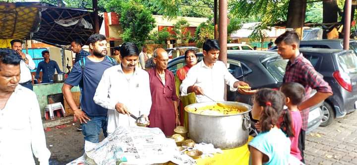 लखनऊ इंदिरा नगर श्री बालाजी शक्तिपीठ भूतनाथ मंदिर में श्री कृष्ण के "छठी महोत्सव समारोह" का किया आयो