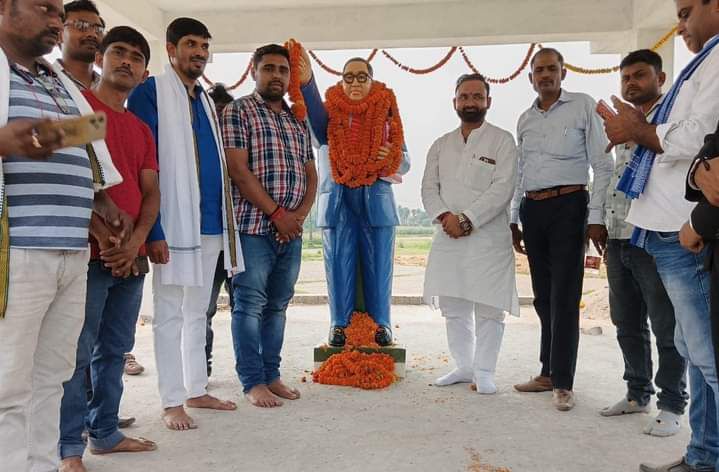सकरा सभा चौक में सचिन राम ने मनाई, बाबा साहब की 133वीं जयंती-बीते दिवस सकरा सभा चौक में, भाजपा बिहार