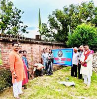 सूर्यांश पब्लिक स्कूल के किनारे तालाब के चारो तरफ़,छठ घाट के निकट "वृक्षारोपण कार्यक्रम" का किया आयोजन