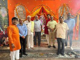 ठाकुरगंज परशुराम मंदिर में आयोजित भागवत कथा का यज्ञ महाआरती एवं भंडारे के साथ हुआ समापन, कार्यक्रम में किया संतो का सम्मान