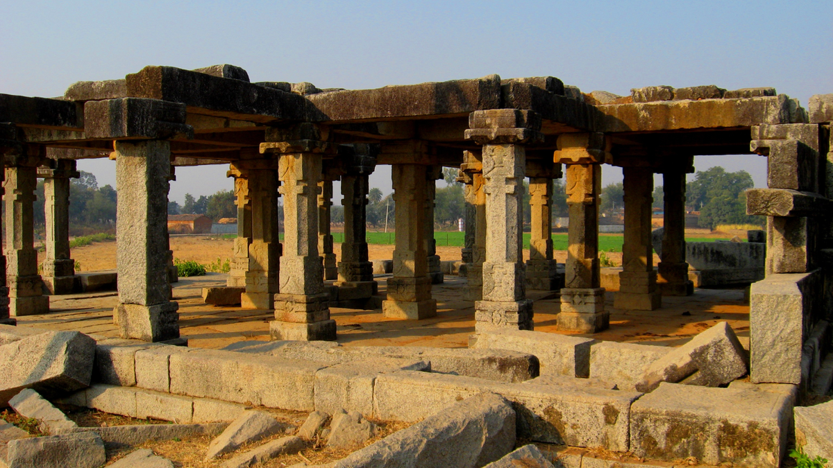 महोबा: वीरों की धरती, चंदेलों की शौर्यगाथा से गूंजता बुंदेलखंड का रत्न
उत्तर प्रदेश के दक्षिणी अंचल
