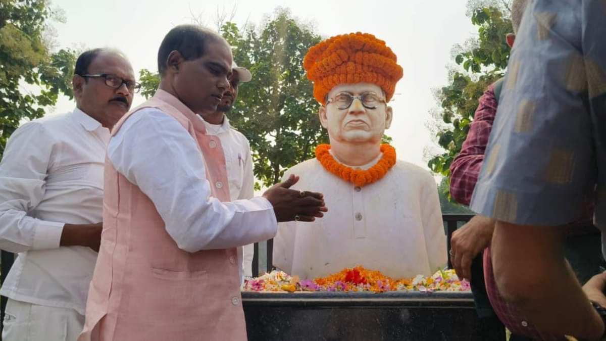 नाम : सुरेन्द्र राम
पद : विधायक, गरखा विधानसभा क्षेत्र (बिहार)
राजनीतिक क्षेत्र : 