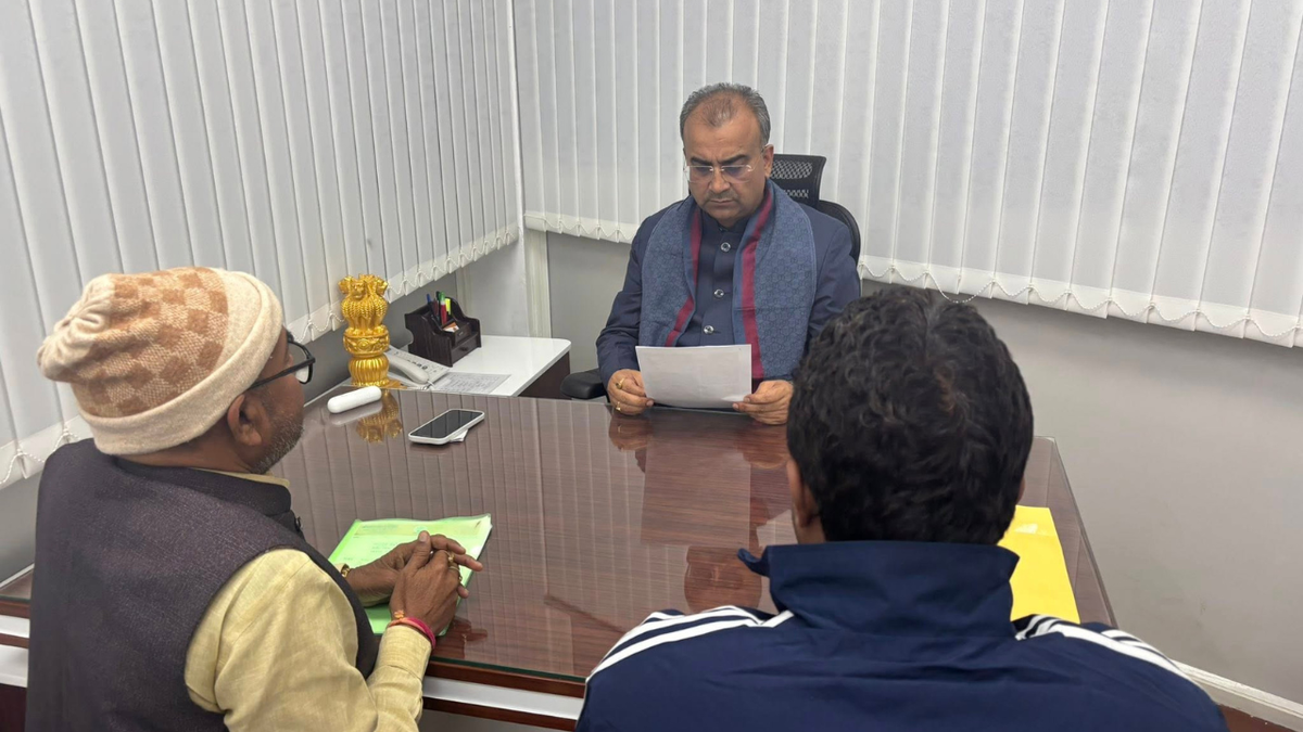 नाम : केदार नाथ सिंह
पद : विधायक, बनियापुर विधानसभा क्षेत्र (बिहार)
राजनीतिक क्षेत्र : बिहार विधान स