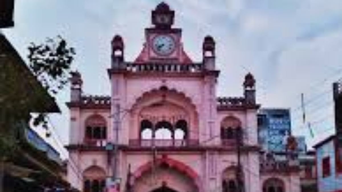 बाराबंकी: नवाबों की तहज़ीब और सूफी संस्कारों से महकता पूर्वी अवध का द्वार
पूर्वी अवध की उपजाऊ धरती प