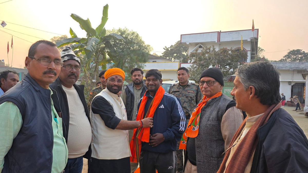 नाम : संजय कुमार सिंह
पद : विधायक, लालगंज विधानसभा क्षेत्र (बिहार)
राजनीतिक क्षेत्र :